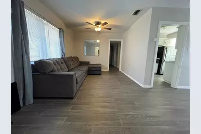 706 Mission Drive, Wildwood, FL 34785 - Photo 5