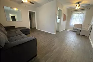 706 Mission Dr, Wildwood, FL 34785 - Photo 7