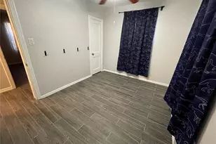 706 Mission Dr, Wildwood, FL 34785 - Photo 19