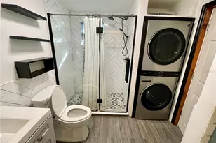 706 Mission Dr, Wildwood, FL 34785 - Photo 25