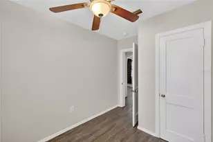 706 Mission Dr, Wildwood, FL 34785 - Photo 29