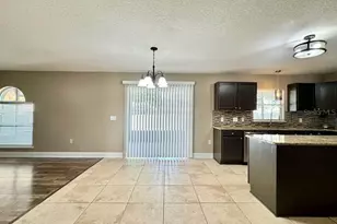 800 Clear Brook Ct, Fruitland Park, FL 34731 - Photo 5