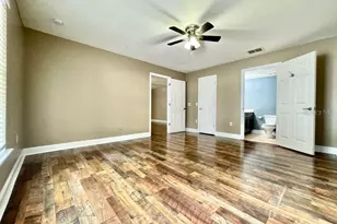 800 Clear Brook Ct, Fruitland Park, FL 34731 - Photo 11