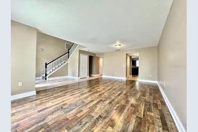 800 Clear Brook Court, Fruitland Park, FL 34731 - Photo 3