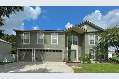 800 Clear Brook Court, Fruitland Park, FL 34731 - Photo 1