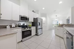 4913 Rainbow Trout Rd, Tavares, FL 32778 - Photo 9