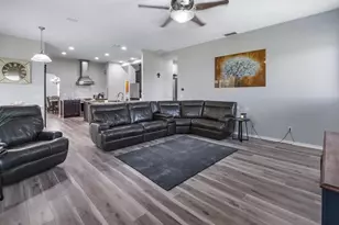 7351 Spring Mountain Ln, Yalaha, FL 34797 - Photo 21