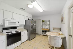 17981 SE 106th Ct, Summerfield, FL 34491 - Photo 11