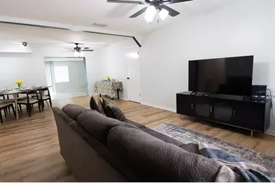 207 Mandarin Ln, Fruitland Park, FL 34731 - Photo 7