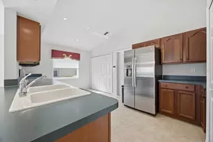 3645 Rollingbrook St, Clermont, FL 34711 - Photo 15