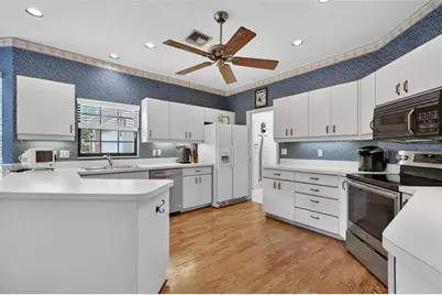 621 High Point Drive, Mount Dora, FL 32757 - Photo 9