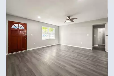 25 E Charlotte Avenue, Eustis, FL 32726 - Photo 5