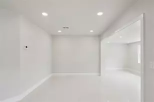 2316 N Griffin Dr, Leesburg, FL 34748 - Photo 23