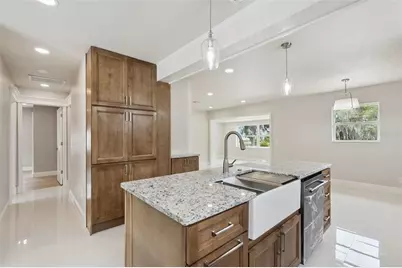 2316 N Griffin Drive, Leesburg, FL 34748 - Photo 9