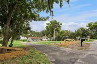 2316 N Griffin Dr, Leesburg, FL 34748 - Photo 57