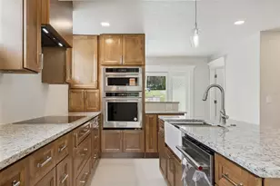 2316 N Griffin Dr, Leesburg, FL 34748 - Photo 11