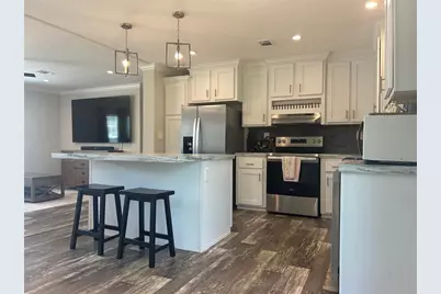 4601 Oak Street, Fruitland Park, FL 34731 - Photo 3