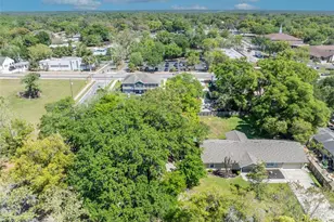 140 N Johns St, Mount Dora, FL 32757 - Photo 35