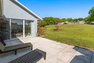 8925 Pebble Beach Pl, Clermont, FL 34711 - Photo 33