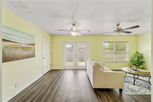 17984 SE 89th Rothway Ct, The Villages, FL 32162 - Photo 29