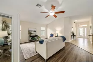 17984 SE 89th Rothway Ct, The Villages, FL 32162 - Photo 5