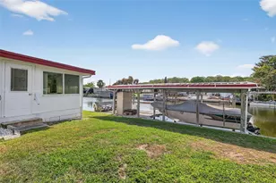 31701 Kelly Cir, Tavares, FL 32778 - Photo 29