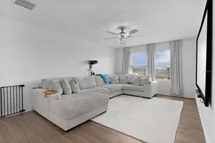 2141 Treasure Hill St, Clermont, FL 34715 - Photo 17