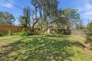 12311 N Putney Ct, Leesburg, FL 34788 - Photo 43