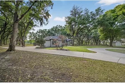 1324 Otters View Court, Fruitland Park, FL 34731 - Photo 5