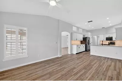 6027 Spring Creek Court, Mount Dora, FL 32757 - Photo 11