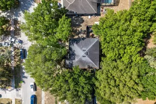 1305 Windy Bluff Dr, Minneola, FL 34715 - Photo 7