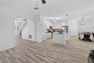 1305 Windy Bluff Dr, Minneola, FL 34715 - Photo 11