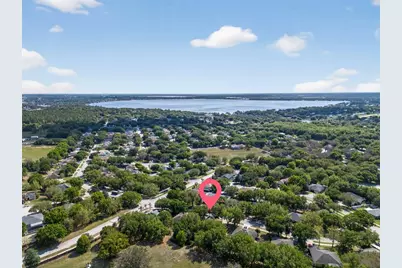 1305 Windy Bluff Drive, Minneola, FL 34715 - Photo 3