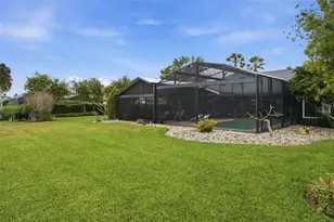 29116 Beauclaire Dr, Tavares, FL 32778 - Photo 49