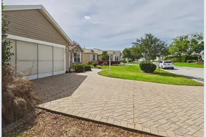 2297 Welcome Way, The Villages, FL 32162 - Photo 3