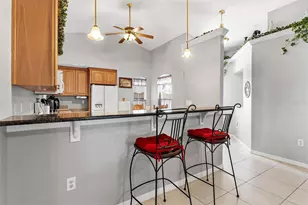 93 Fairway Cir, Umatilla, FL 32784 - Photo 13