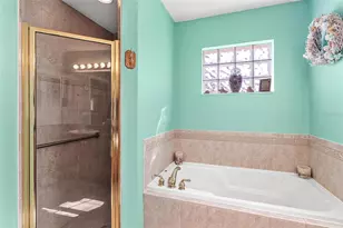 93 Fairway Cir, Umatilla, FL 32784 - Photo 23