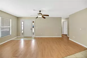 305 W Fountain St, Fruitland Park, FL 34731 - Photo 17