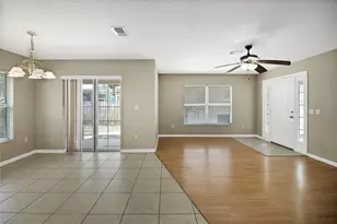 305 W Fountain St, Fruitland Park, FL 34731 - Photo 13