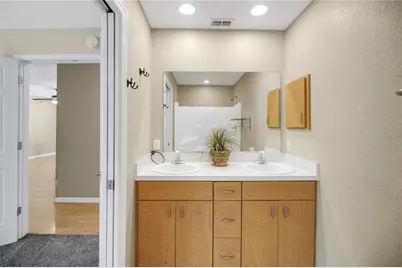 305 W Fountain Street, Fruitland Park, FL 34731 - Photo 23