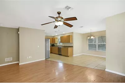 305 W Fountain Street, Fruitland Park, FL 34731 - Photo 5