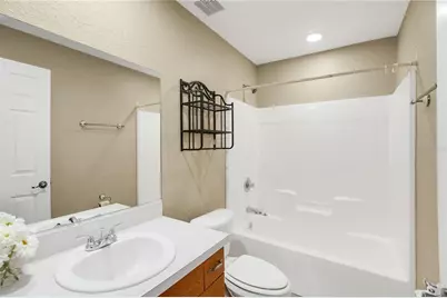 305 W Fountain Street, Fruitland Park, FL 34731 - Photo 27