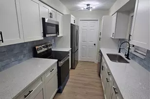 567 School St, Bronson, FL 32621 - Photo 9