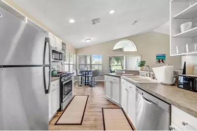 15543 Bay Vista Drive, Clermont, FL 34714 - Photo 5