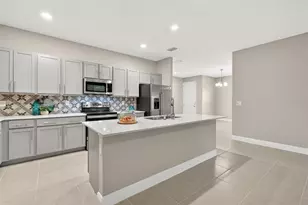 27203 White Plains Way, Leesburg, FL 34748 - Photo 11