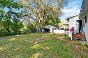 270 W McClendon St, Lady Lake, FL 32159 - Photo 41