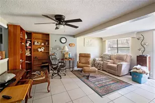 270 W McClendon St, Lady Lake, FL 32159 - Photo 5