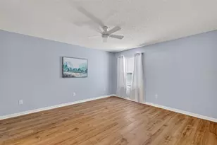 9172 SE 171st Drayton Pl, The Villages, FL 32162 - Photo 15