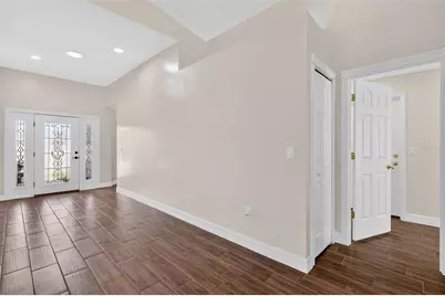 11637 Lake Drive, Leesburg, FL 34788 - Photo 7