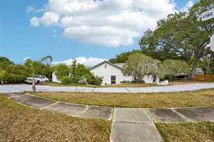 34415 Kingfish St, Fruitland Park, FL 34731 - Photo 39